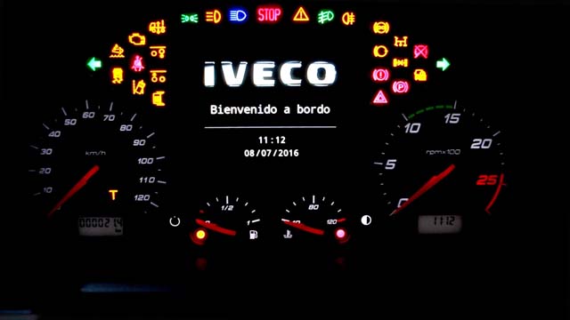 La nueva pantalla del cuadro de mandos de los Iveco Stralis XP y NP.